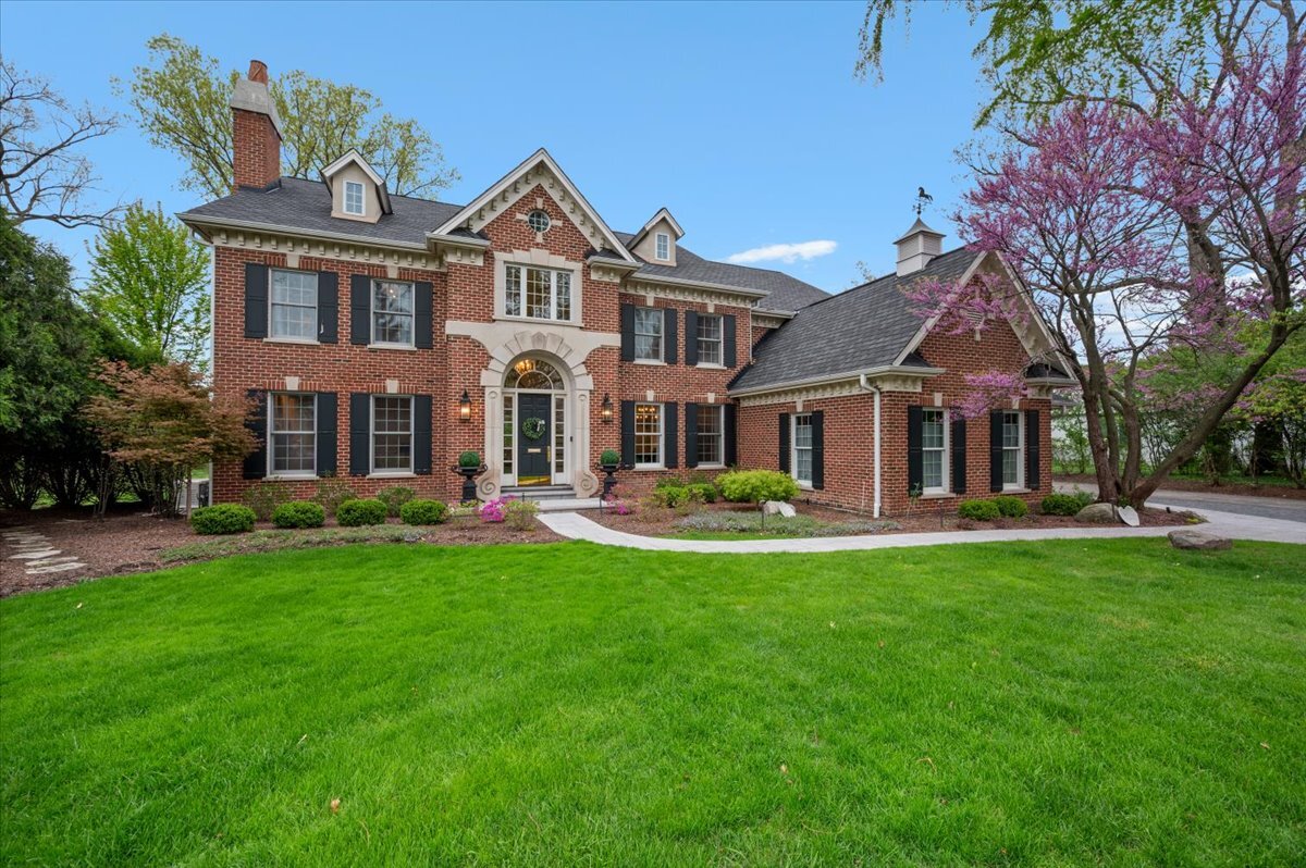 930 Woodland Drive