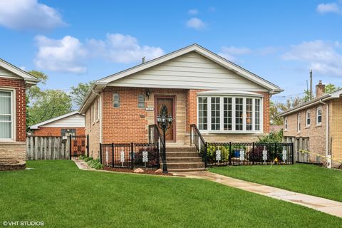 5472 N LACROSSE Avenue Chicago IL 60630