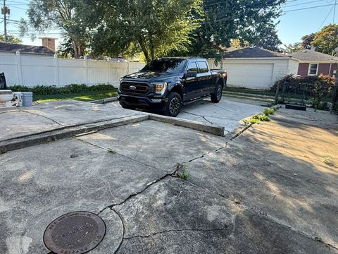 Tiny photo for 2723 W 98th Street, Evergreen Park, IL 60805 (MLS # 12498846)