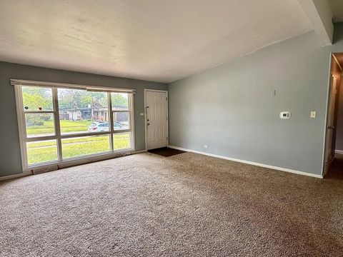 Tiny photo for 1133 Parkview Avenue, Chicago Heights, IL 60411 (MLS # 12553009)