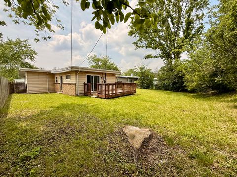 Tiny photo for 1133 Parkview Avenue, Chicago Heights, IL 60411 (MLS # 12553009)