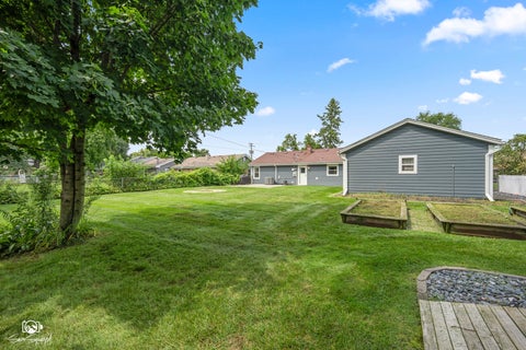 Tiny photo for 6907 W 111th Place, Worth, IL 60482 (MLS # 12732894)