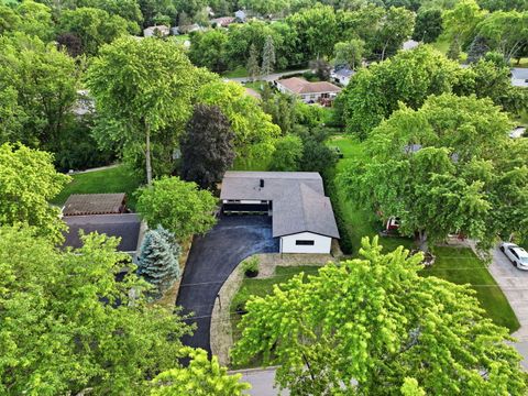Tiny photo for 6411 Londonderry Drive, Cary, IL 60013 (MLS # 12687807)