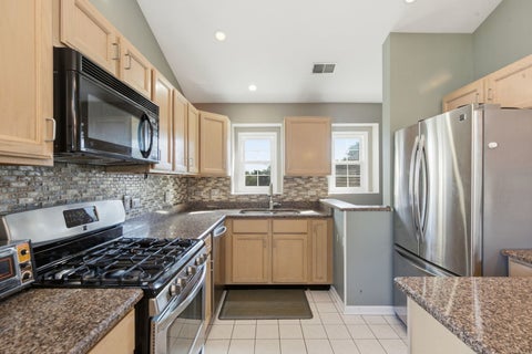 Tiny photo for 1959 Heron Avenue #D, Schaumburg, IL 60193 (MLS # 12697756)