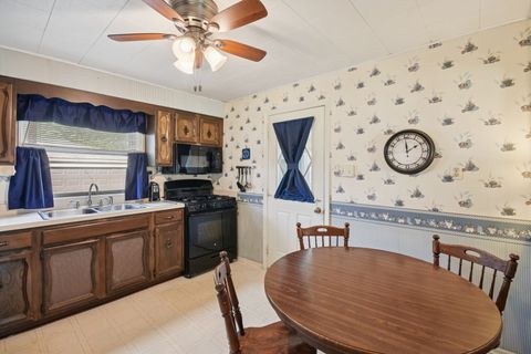 Tiny photo for 6666 Ravinia Drive, Tinley Park, IL 60477 (MLS # 12496788)