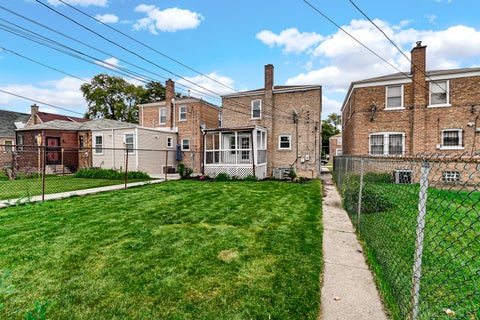 Tiny photo for 10048 S Rhodes Avenue, Chicago, IL 60628 (MLS # 12756145)