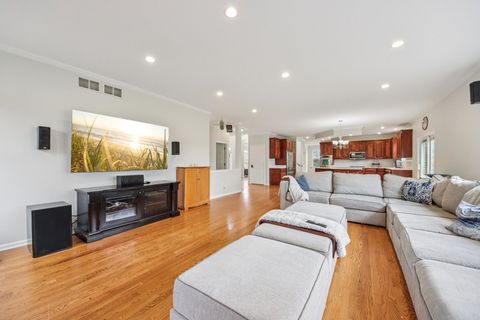Tiny photo for 1967 N Meryls Terrace, Palatine, IL 60074 (MLS # 12600045)