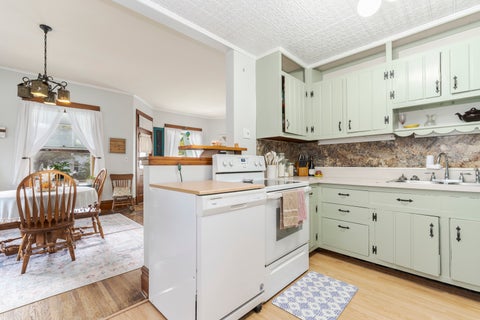 Tiny photo for 424 Mcclellan Street, Chenoa, IL 61726 (MLS # 12795401)