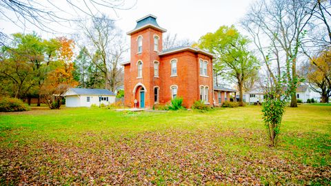 A home in Fairbury