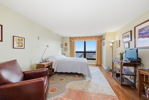 Tiny photo for 360 E RANDOLPH Street #2902, Chicago, IL 60601 (MLS # 12578794)