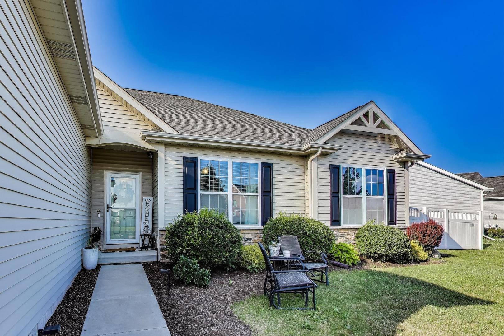 2320 Coventry Circle