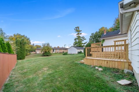 Tiny photo for 706 S Main Street, Yorkville, IL 60560 (MLS # 12487141)