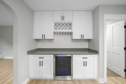 Tiny photo for 706 S Main Street, Yorkville, IL 60560 (MLS # 12487141)
