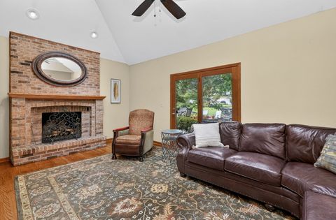 Tiny photo for 7806 Regency Grove Drive, Darien, IL 60561 (MLS # 12675491)