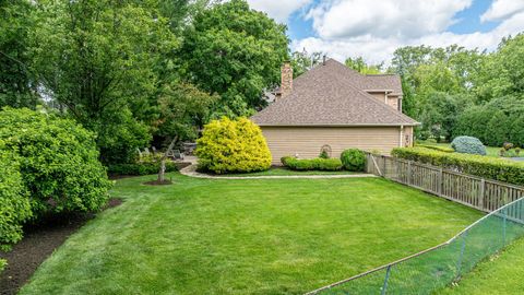 Tiny photo for 7806 Regency Grove Drive, Darien, IL 60561 (MLS # 12675491)