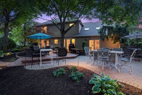 Tiny photo for 7806 Regency Grove Drive, Darien, IL 60561 (MLS # 12675491)