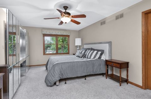 Tiny photo for 7806 Regency Grove Drive, Darien, IL 60561 (MLS # 12675491)