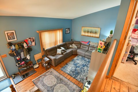 Tiny photo for 735 Creek Bend Lane, Antioch, IL 60002 (MLS # 12488937)
