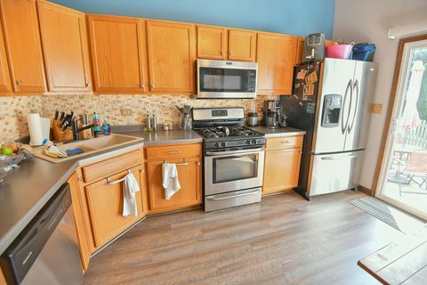 Tiny photo for 735 Creek Bend Lane, Antioch, IL 60002 (MLS # 12488937)