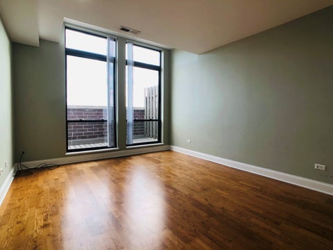Tiny photo for 2272 S Archer Avenue #8B, Chicago, IL 60616 (MLS # 12713332)