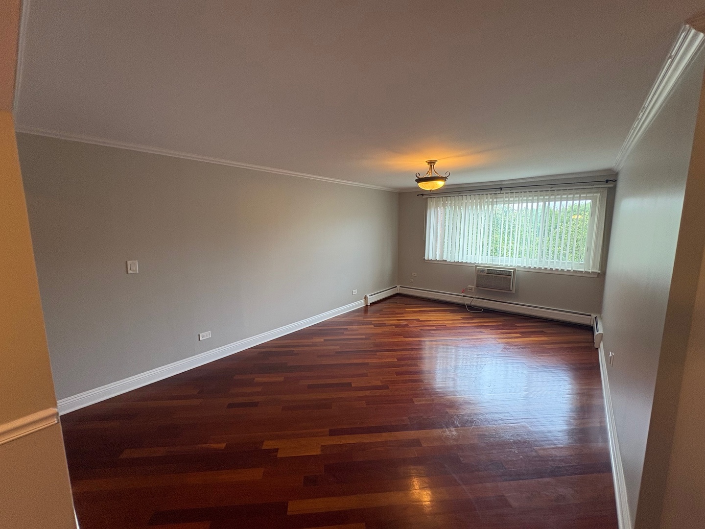 5310 N Chester Avenue 502