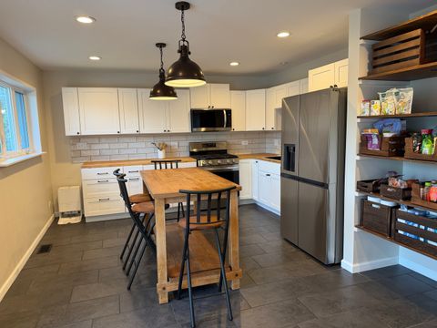 Tiny photo for 1604 Oakton Street, Park Ridge, IL 60068 (MLS # 12690079)