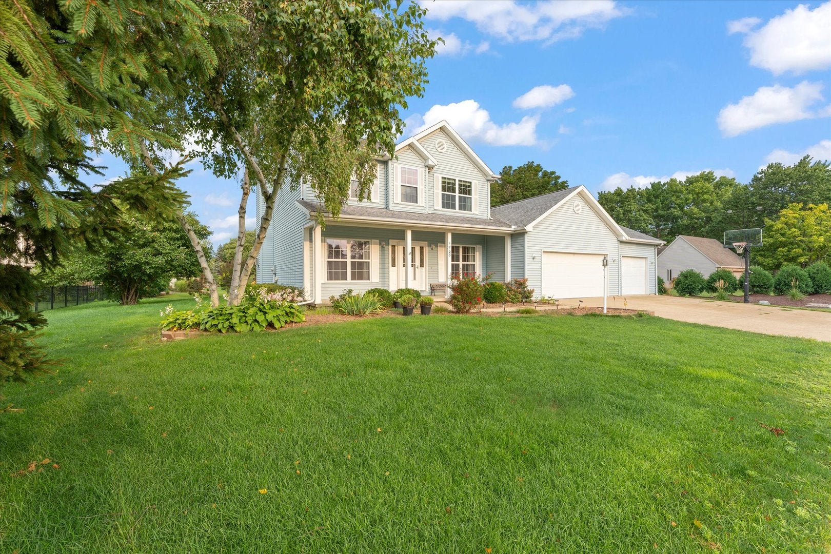1703 Deer Run Drive