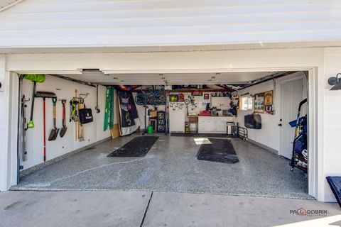 Tiny photo for 1011 N HADDOW Avenue, Arlington Heights, IL 60004 (MLS # 12624445)