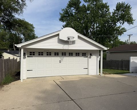 Tiny photo for 1011 N HADDOW Avenue, Arlington Heights, IL 60004 (MLS # 12624445)