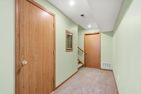 Tiny photo for 5805 Lorton Avenue, Davenport, IA 52807 (MLS # 100000038)