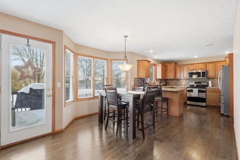 Tiny photo for 5805 Lorton Avenue, Davenport, IA 52807 (MLS # 100000038)