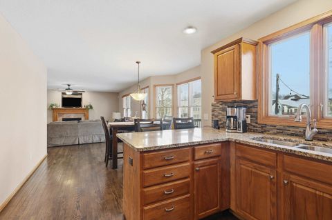 Tiny photo for 5805 Lorton Avenue, Davenport, IA 52807 (MLS # 100000038)