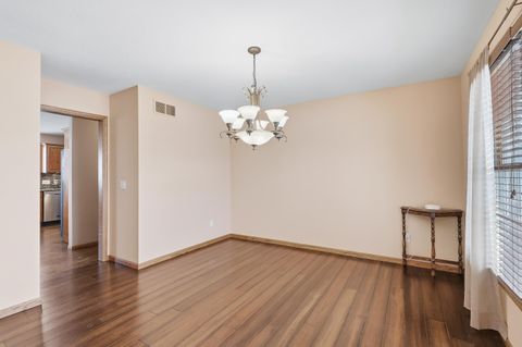 Tiny photo for 5805 Lorton Avenue, Davenport, IA 52807 (MLS # 100000038)