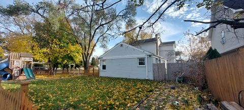 Tiny photo for 2600 S Scott Street, Des Plaines, IL 60018 (MLS # 12521605)