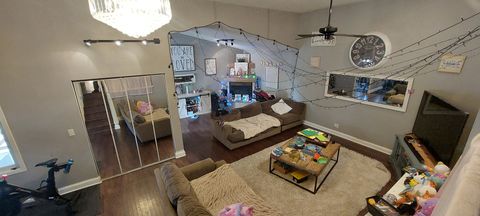 Tiny photo for 2600 S Scott Street, Des Plaines, IL 60018 (MLS # 12521605)