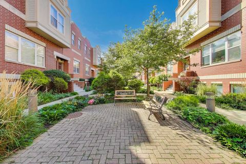 Tiny photo for 3645 W Cornelia Avenue #A, Chicago, IL 60618 (MLS # 12486790)