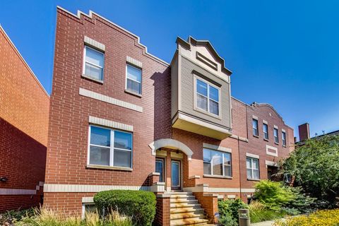 Tiny photo for 3645 W Cornelia Avenue #A, Chicago, IL 60618 (MLS # 12486790)