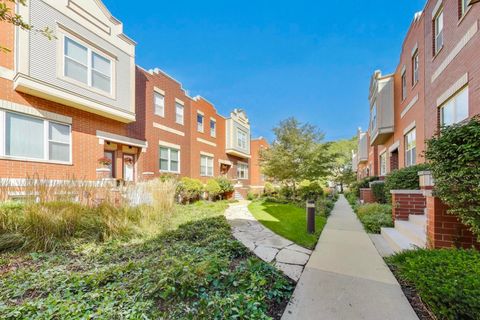 Tiny photo for 3645 W Cornelia Avenue #A, Chicago, IL 60618 (MLS # 12486790)