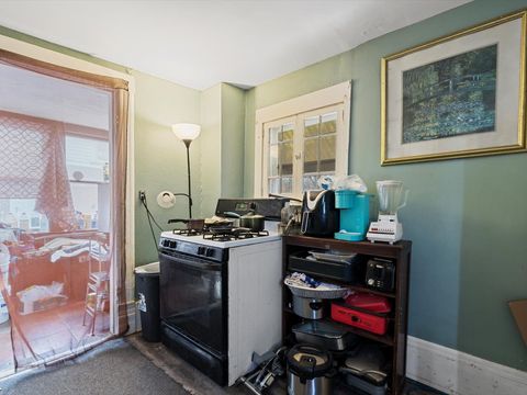 Tiny photo for 1816 Belle Avenue, Davenport, IA 52803 (MLS # 12553723)