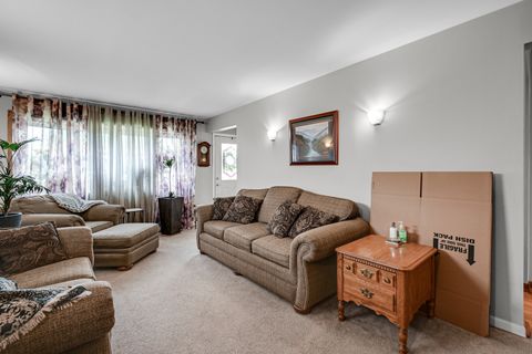 Tiny photo for 10445 S Avenue E Ave, Chicago, IL 60617 (MLS # 12629825)