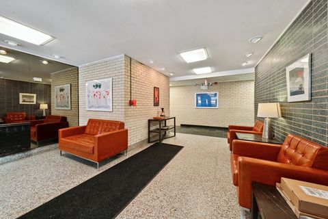 Tiny photo for 835 Ridge Avenue #103, Evanston, IL 60202 (MLS # 12561591)