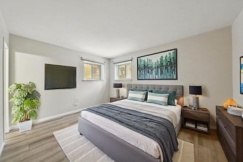 Tiny photo for 835 Ridge Avenue #103, Evanston, IL 60202 (MLS # 12561591)