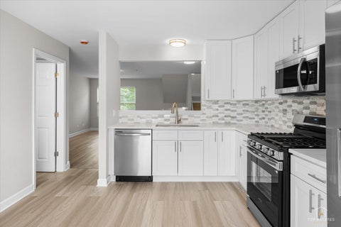 Tiny photo for 716 River Mill Parkway, Wheeling, IL 60090 (MLS # 12669981)