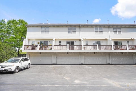 Tiny photo for 716 River Mill Parkway, Wheeling, IL 60090 (MLS # 12669981)