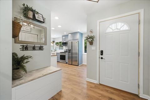 Tiny photo for 17W040 Oak Lane, Bensenville, IL 60106 (MLS # 12673456)