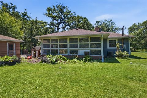 Tiny photo for 17W040 Oak Lane, Bensenville, IL 60106 (MLS # 12673456)