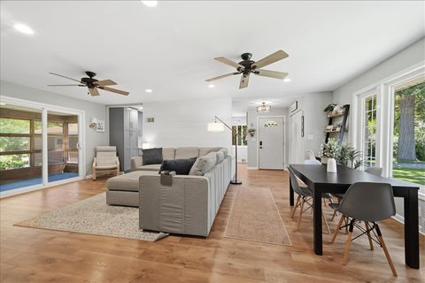 Tiny photo for 17W040 Oak Lane, Bensenville, IL 60106 (MLS # 12673456)