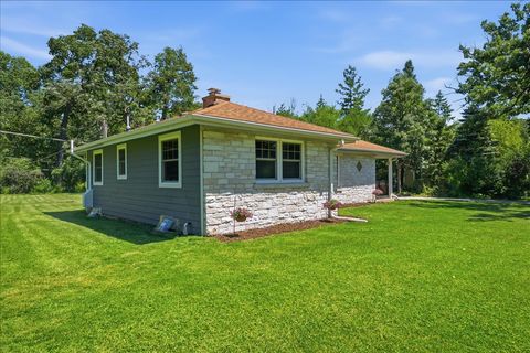 Tiny photo for 17W040 Oak Lane, Bensenville, IL 60106 (MLS # 12673456)