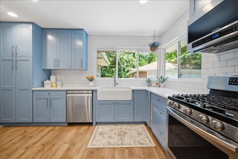 Tiny photo for 17W040 Oak Lane, Bensenville, IL 60106 (MLS # 12673456)