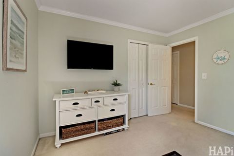 Tiny photo for 38 Chelsea Lane, Cary, IL 60013 (MLS # 12620084)